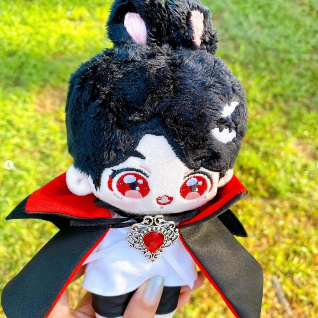 Vampire BunKoo 15cm doll